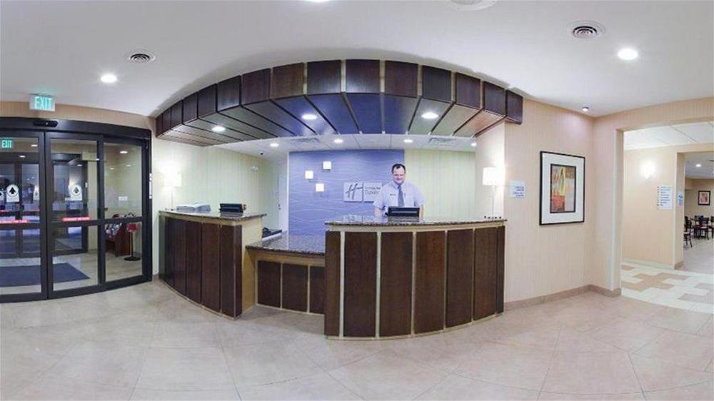 Holiday Inn Express Hotel And Suites Lincoln Airport By Ihg Bagian luar foto